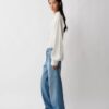 02 Low Rise Straight Jeans