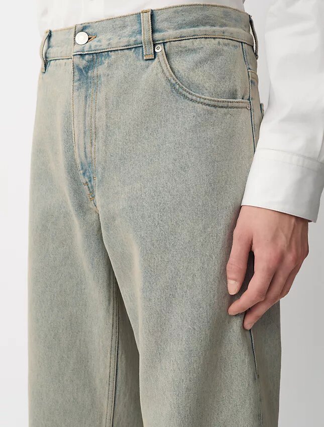 02 Relaxed Straight Jeans 02 Relaxed Straight Jeans