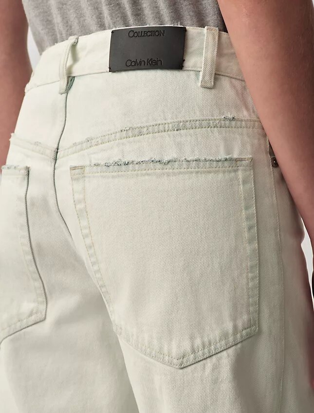 02 Straight Jeans 02 Straight Jeans
