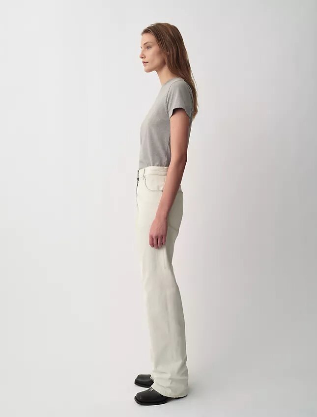02 Straight Jeans 02 Straight Jeans