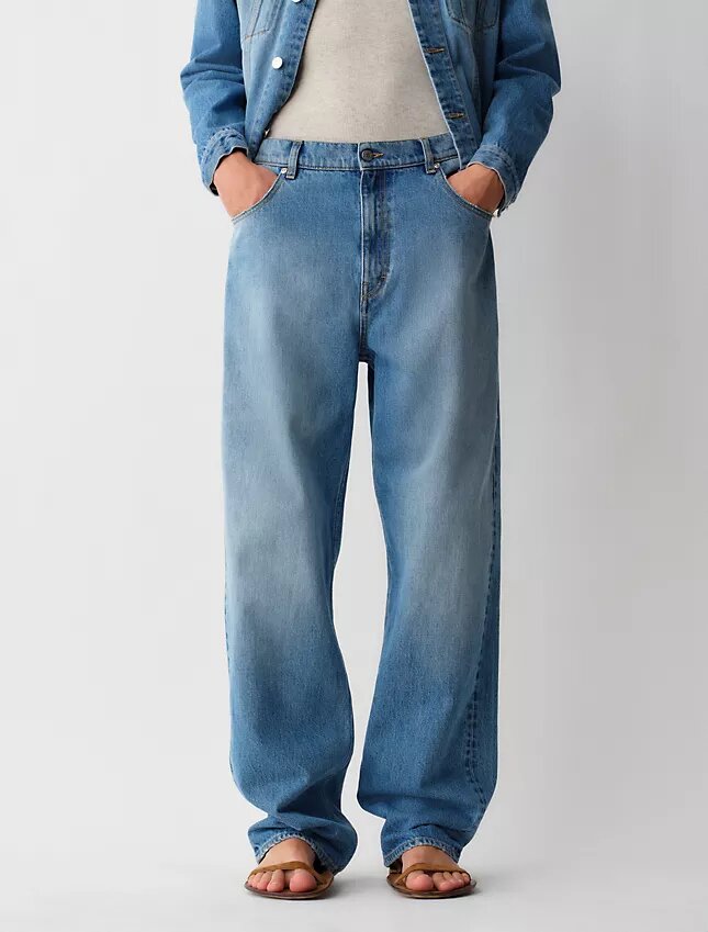 05 Low Rise Wide Leg Jeans 05 Low Rise Wide Leg Jeans