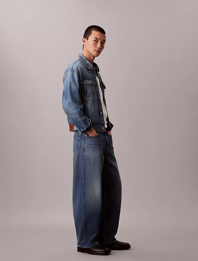 90S Denim Trucker Jacket 90S Denim Trucker Jacket