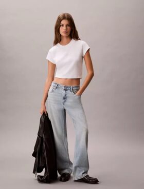 90S Straight Lightweight Jeans