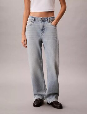 90S Straight Lightweight Jeans