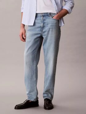 90S Tapered Jeans