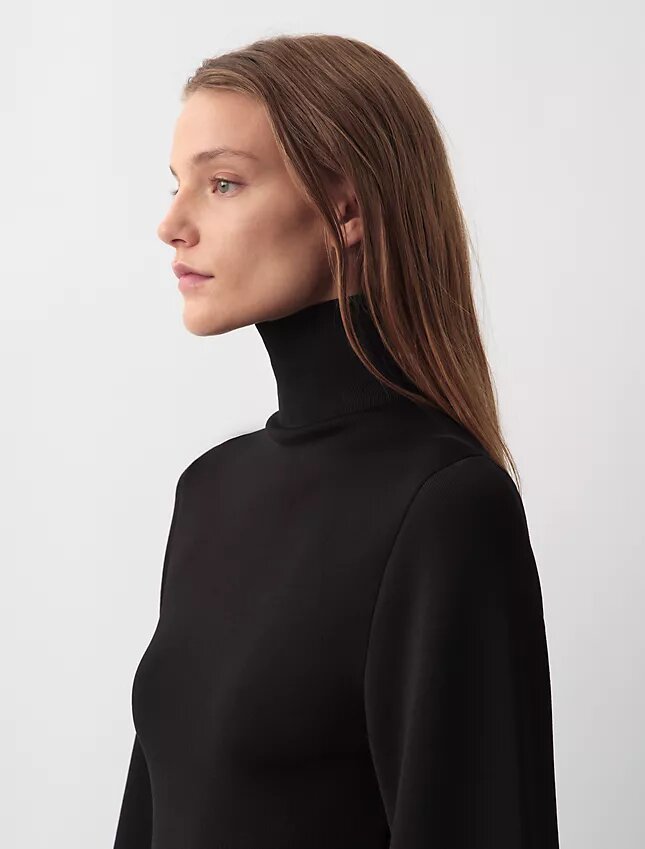 Annie Turtleneck Sweater Annie Turtleneck Sweater