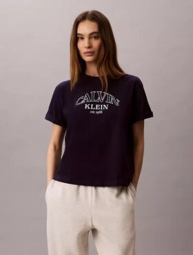 Arch Logo Graphic Boxy T-Shirt