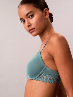 Attraction Lightly Lined Perfect Coverage Bra
