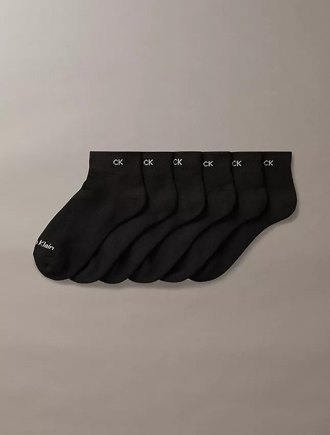 Basic Cushion Quarter 6-Pack Socks Basic Cushion Quarter 6-Pack Socks