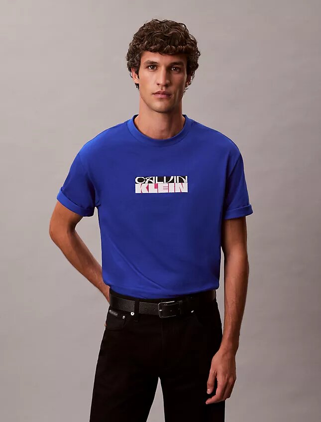 Block Logo Graphic Relaxed T-Shirt Block Logo Graphic Relaxed T-Shirt