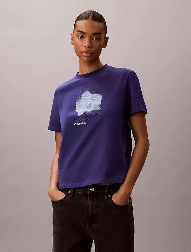 Blur Floral Graphic Classic T-Shirt Blur Floral Graphic Classic T-Shirt