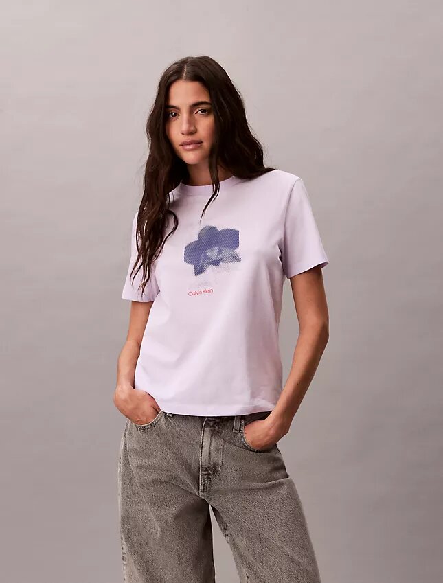 Blur Floral Graphic Classic T-Shirt Blur Floral Graphic Classic T-Shirt