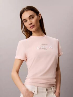 Bold Logo Graphic Classic T-Shirt