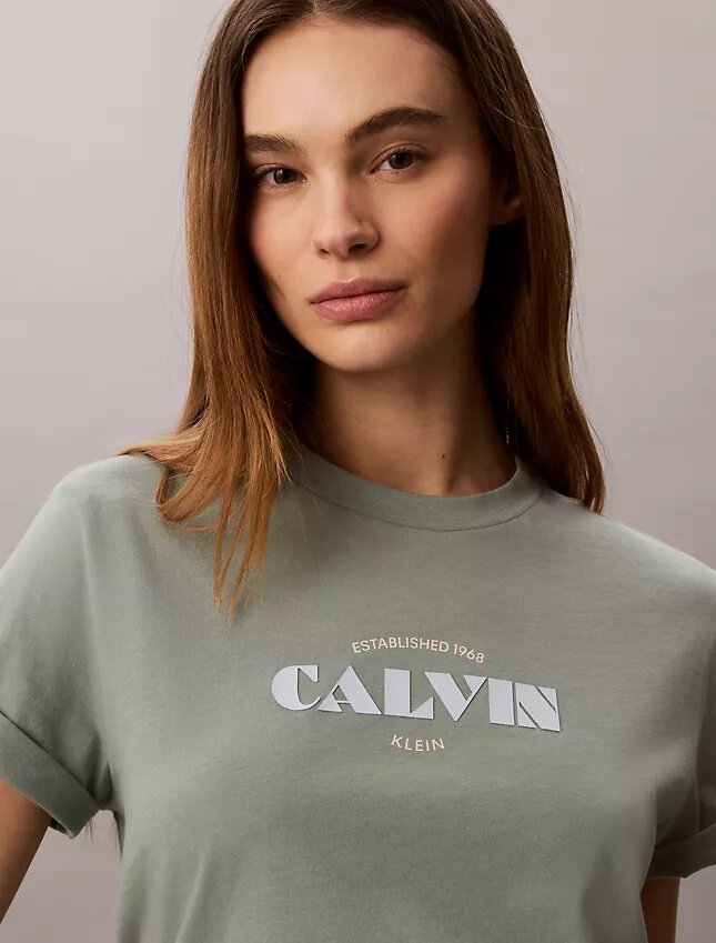 Bold Logo Graphic Classic T-Shirt Bold Logo Graphic Classic T-Shirt