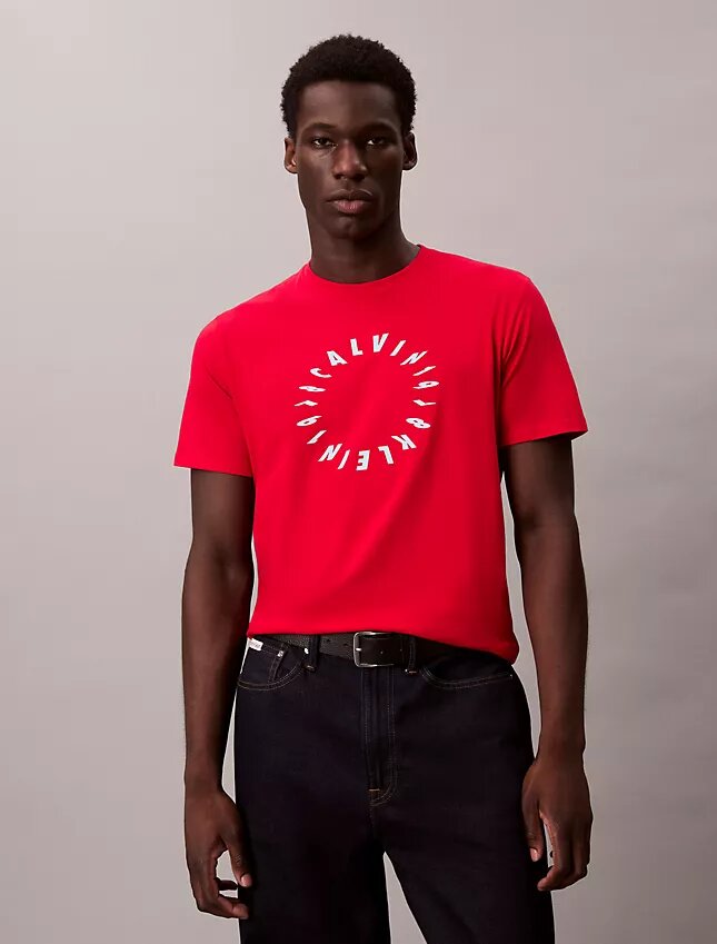 Circle Logo Graphic Classic T-Shirt Circle Logo Graphic Classic T-Shirt