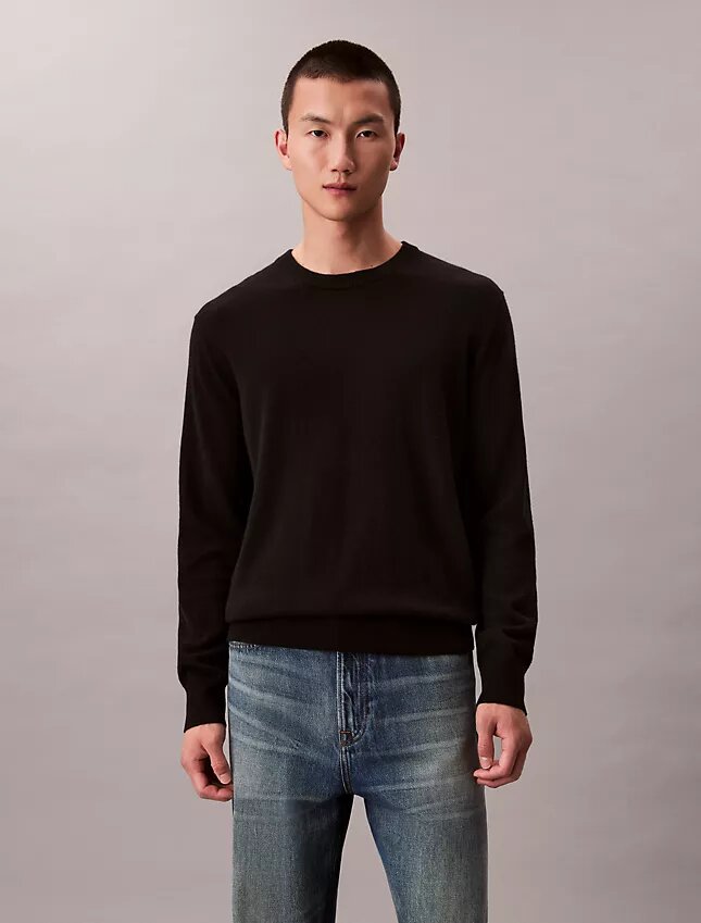 Classic Cashmere Crewneck Sweater Classic Cashmere Crewneck Sweater