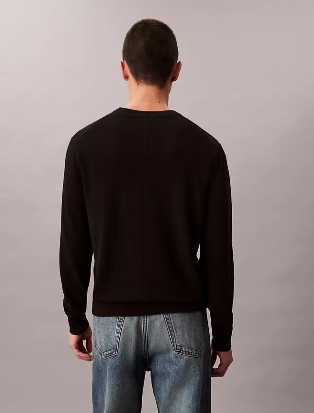 Classic Cashmere Crewneck Sweater Classic Cashmere Crewneck Sweater