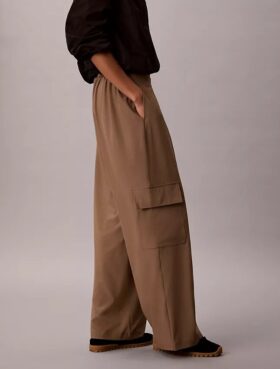Commuter Wide Leg Cargo Pants Commuter Wide Leg Cargo Pants