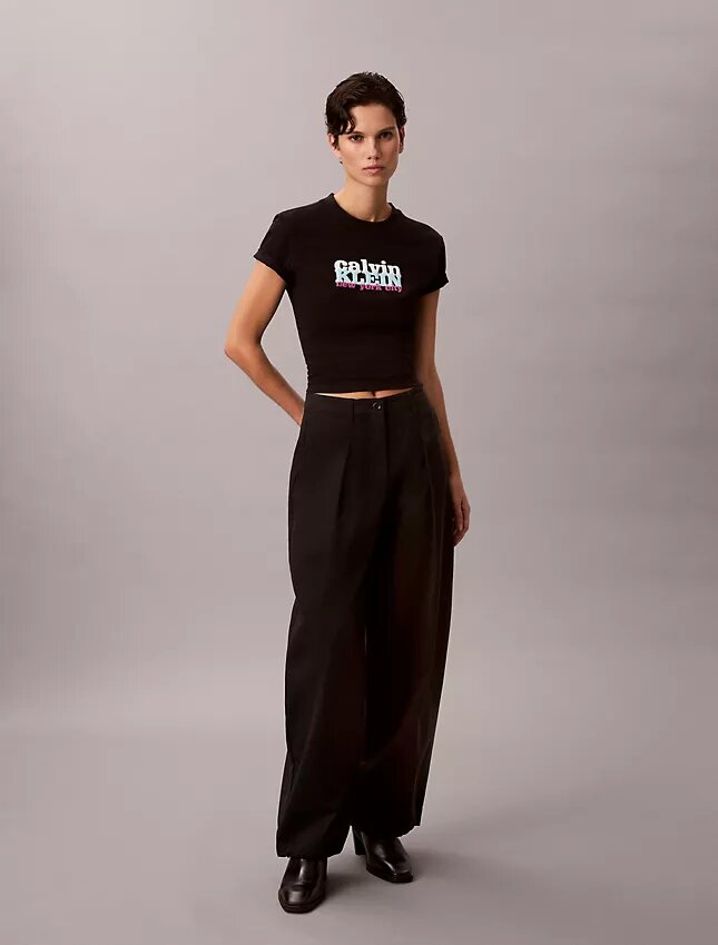 Contrast Logo Graphic Slim T-Shirt Contrast Logo Graphic Slim T-Shirt
