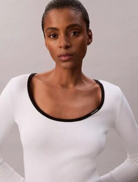 Cotton Blend Classic Scoopneck Sweater