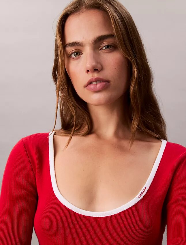 Cotton Blend Classic Scoopneck Sweater Cotton Blend Classic Scoopneck Sweater