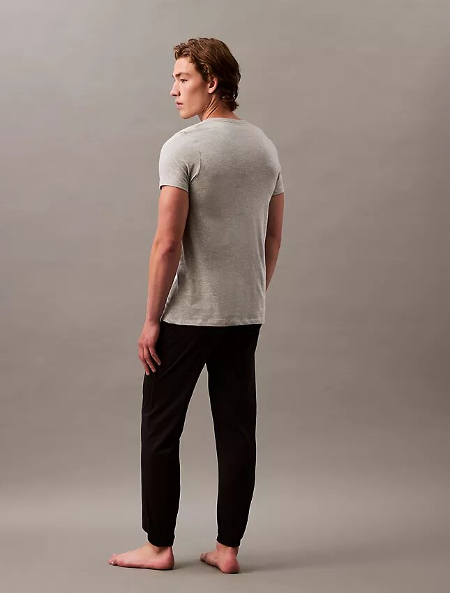 Cotton Classics 3-Pack Classic Fit V-Neck T-Shirt Cotton Classics 3-Pack Classic Fit V-Neck T-Shirt