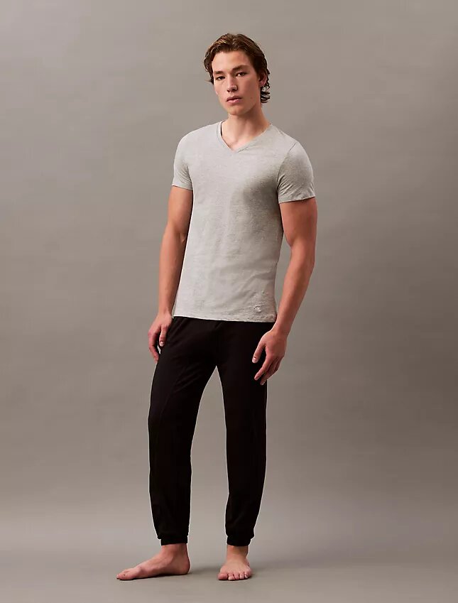 Cotton Classics 3-Pack Classic Fit V-Neck T-Shirt Cotton Classics 3-Pack Classic Fit V-Neck T-Shirt