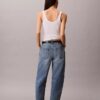 Cropped Barrel Jeans