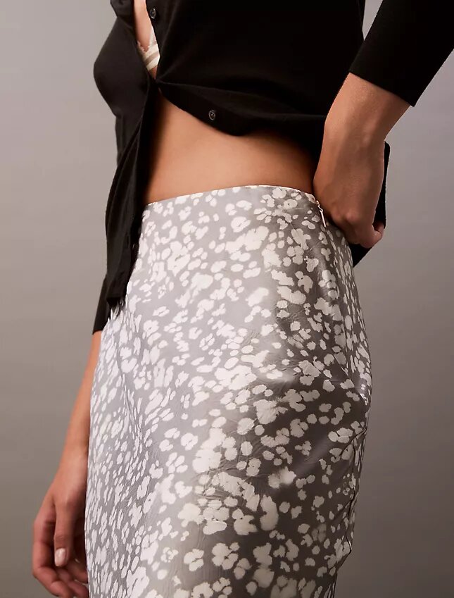Crushed Satin Printed Midi Skirt Crushed Satin Printed Midi Skirt