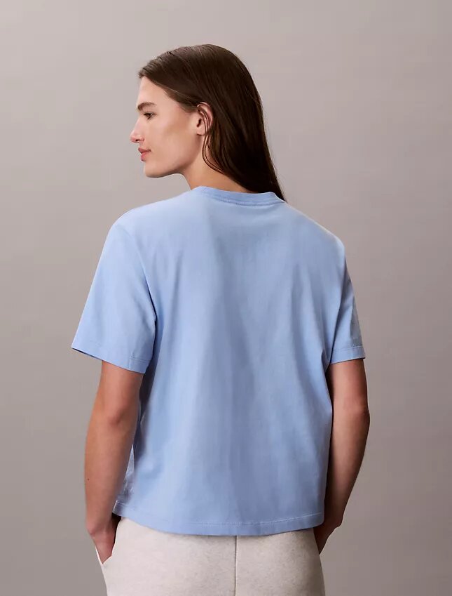 Cursive Calvin Klein Graphic Boxy Tee Cursive Calvin Klein Graphic Boxy Tee