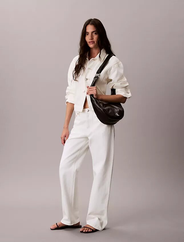 Curved Small Crossbody Bag Curved Small Crossbody Bag