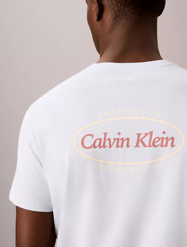 Diner Calvin Klein Graphic Logo Tee Diner Calvin Klein Graphic Logo Tee