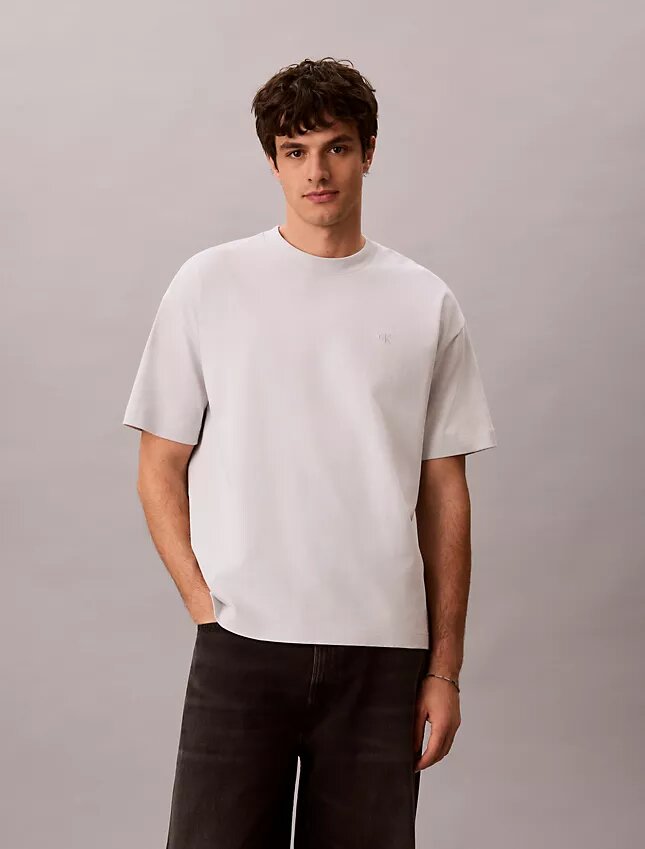 Distressed Monologo Graphic Relaxed T-Shirt Distressed Monologo Graphic Relaxed T-Shirt