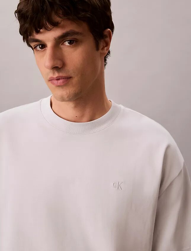 Distressed Monologo Graphic Relaxed T-Shirt Distressed Monologo Graphic Relaxed T-Shirt