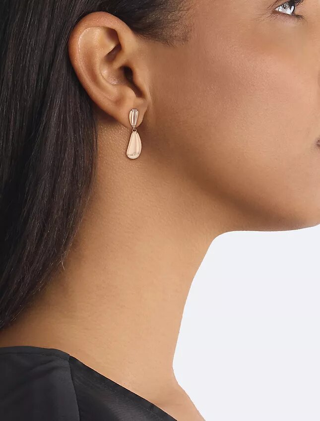 Drop Earrings Drop Earrings