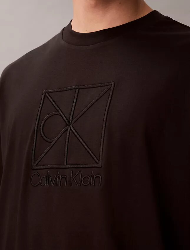Emblem Logo Graphic Relaxed T-Shirt Emblem Logo Graphic Relaxed T-Shirt