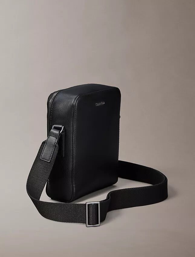 Emblem Logo Slim Reporter Bag Emblem Logo Slim Reporter Bag