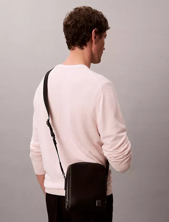 Emblem Logo Slim Reporter Bag Emblem Logo Slim Reporter Bag