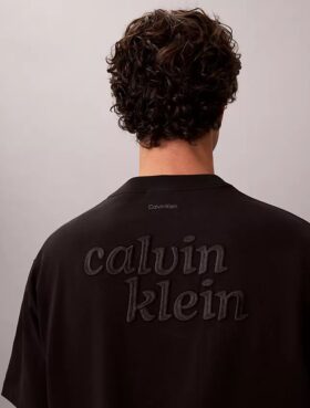 Embroidered 1989 Logo Graphic Relaxed T-Shirt