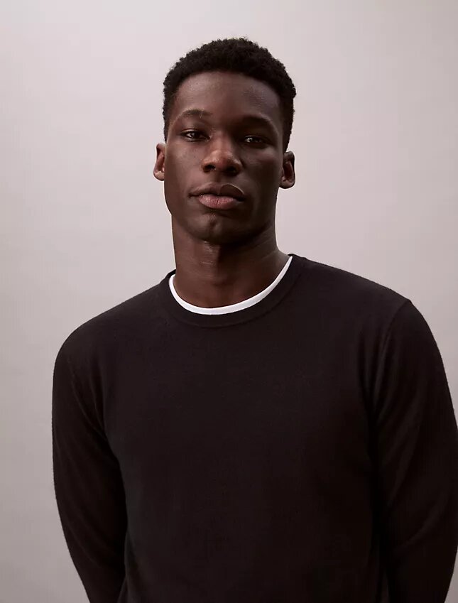 Extra Fine Merino Blend Crewneck Sweater Extra Fine Merino Blend Crewneck Sweater