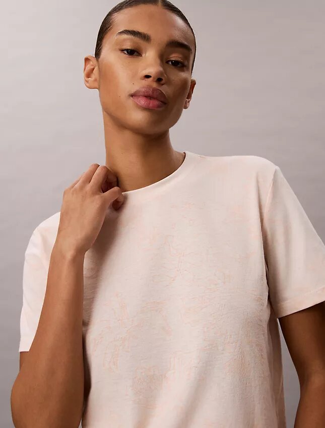 Floral Graphic Classic Tee Floral Graphic Classic Tee