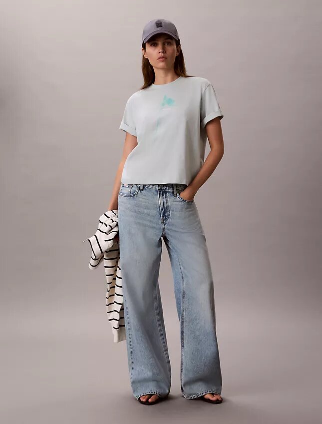 Floral Logo Graphic Boxy T-Shirt Floral Logo Graphic Boxy T-Shirt