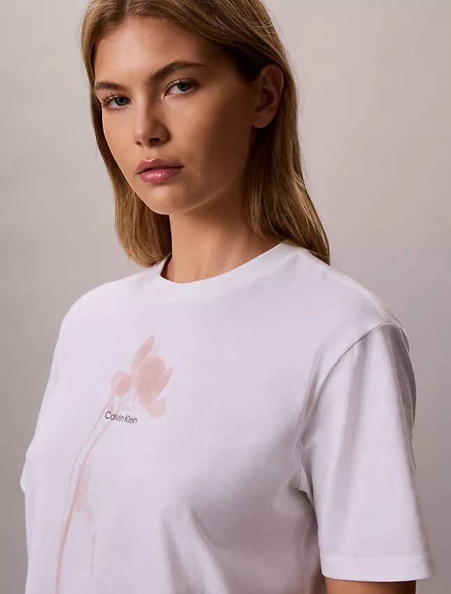Floral Logo Graphic Boxy T-Shirt Floral Logo Graphic Boxy T-Shirt
