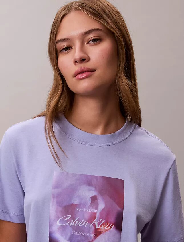 Flower Script Logo Graphic Classic T-Shirt Flower Script Logo Graphic Classic T-Shirt
