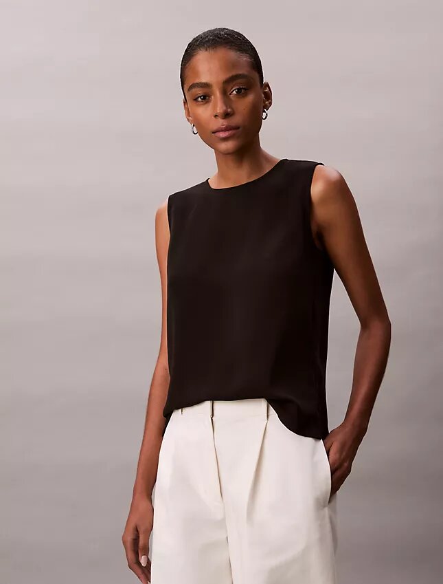 Flowing Relaxed Sleeveless Top Flowing Relaxed Sleeveless Top