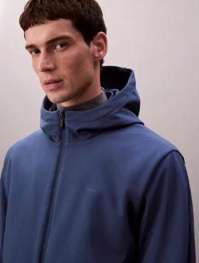 Hooded Softshell Zip Jacket