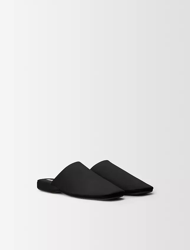 Hugh Silk Satin Slipper Hugh Silk Satin Slipper