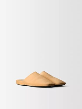 Hugh Slipper Hugh Slipper