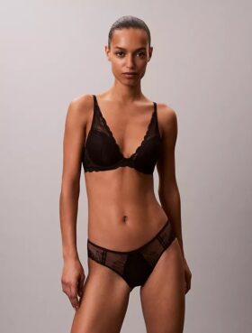 Instinct Lightly Lined Plunge Bra