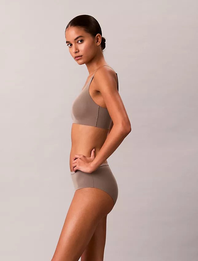Invisibles Lightly Lined Triangle Bra Invisibles Lightly Lined Triangle Bra